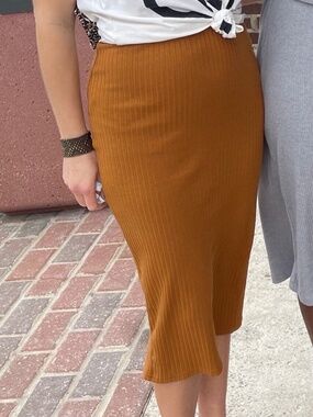 Burnt Orange Bodycon Midi Skirt - Size Medium